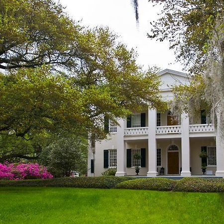Monmouth Historic Inn Натчез Экстерьер фото
